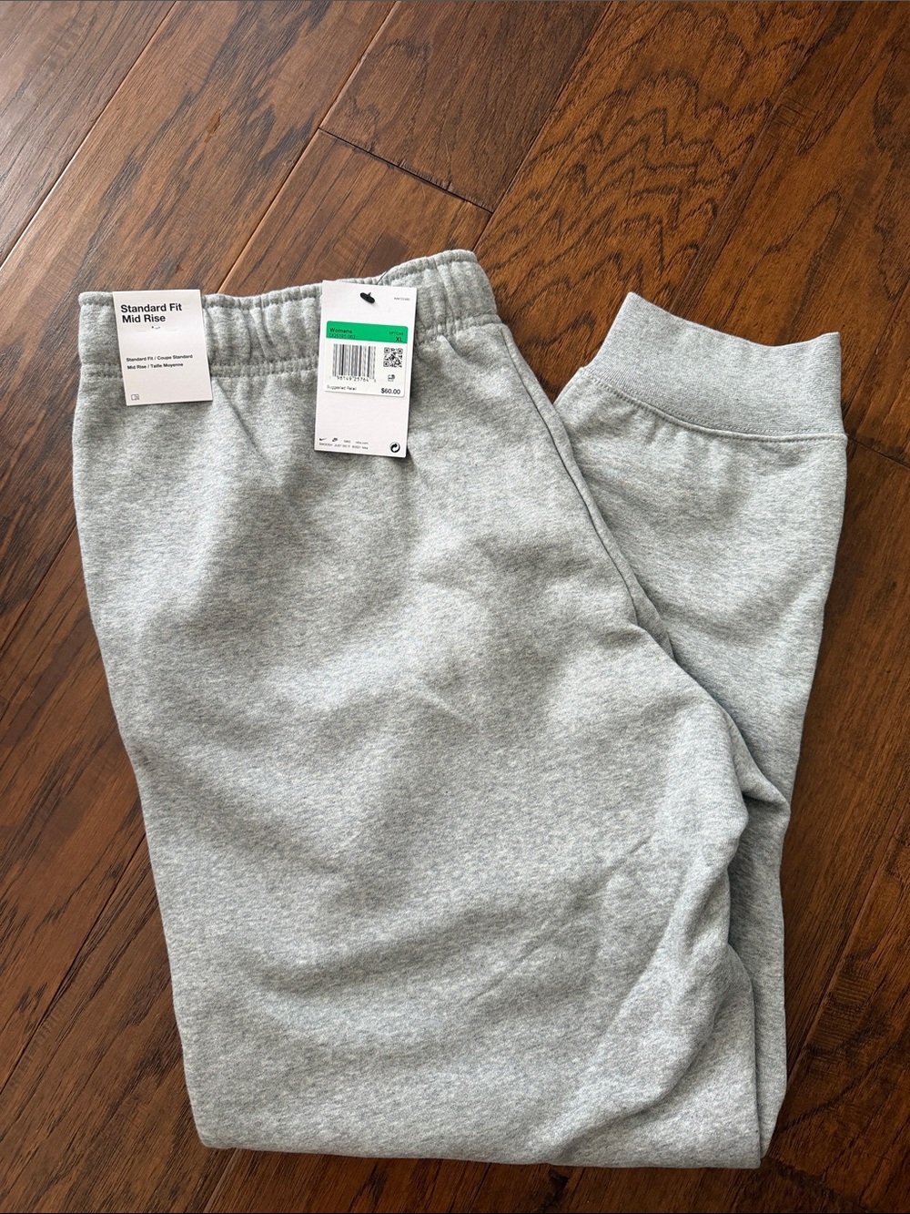 NWT-Women’s Nike Heather Gray Standard Fit(2 pair) Oversized Fit(1 pair) Joggers - Picture 2 of 8